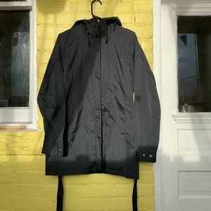 [Columbia] Lightweight Black Rain Trench 🌧